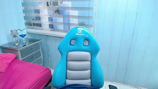 Snapshot of valery_soka69 chatting on December 1, 2025, 7:41 pm valery soka69 online show from December 1, 2025, 7:41 pm