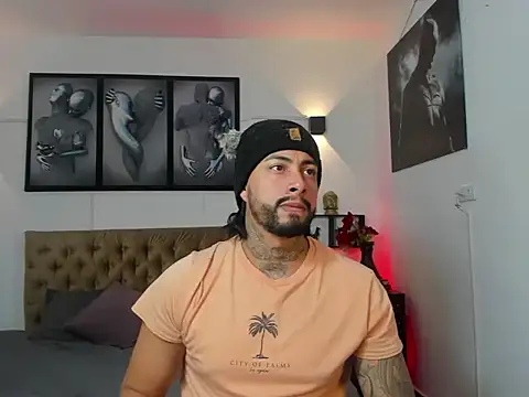 Snapshot of christopher_palmerjs chatting on November 22, 2025, 1:26 am christopher palmerjs online show from November 22, 2025, 1:26 am