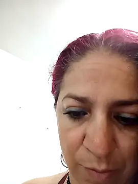 Snapshot of LAPOTRA_04 chatting on October 28, 2025, 4:16 am LAPOTRA 04 online show from October 28, 2025, 4:16 am