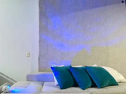 jeffandagus online show from October 31, 2025, 2:45 am