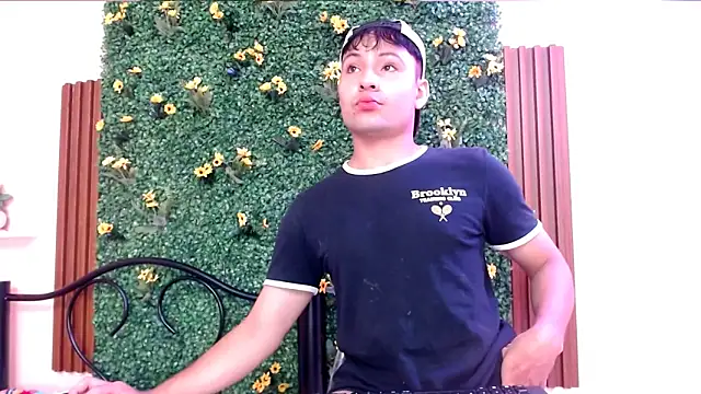 Snapshot of angel666smit chatting on October 28, 2025, 2:53 pm angel666smit online show from October 28, 2025, 2:53 pm