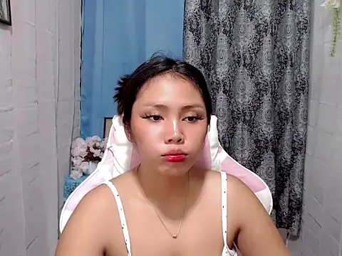 Snapshot of Mia_Cally chatting on November 8, 2025, 11:54 am Mia Cally online show from November 8, 2025, 11:54 am