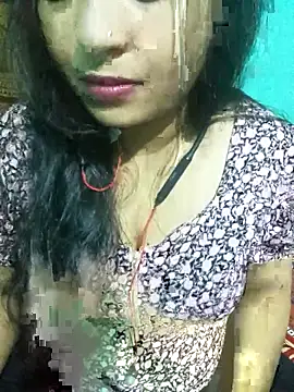 Snapshot of Chadni19 chatting on December 16, 2025, 5:29 pm Chadni19 online show from December 16, 2025, 5:29 pm