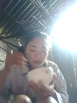 yeu-yeu online show from October 29, 2025, 12:02 am