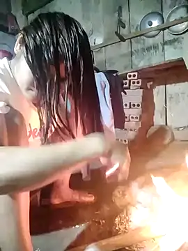 yeu-yeu online show from November 9, 2025, 12:03 pm