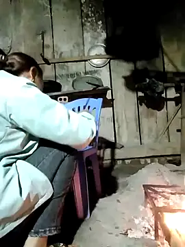 yeu-yeu online show from November 25, 2025, 12:38 pm