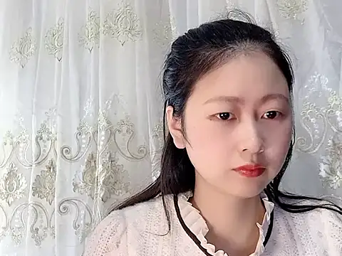 nuannuan35593 online show from October 31, 2025, 11:11 am