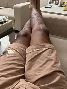 bitujd98 online show from November 10, 2025, 3:00 pm