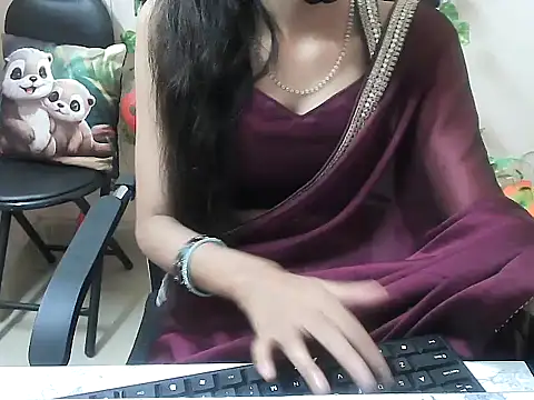 Snapshot of lo_e_shreya chatting on November 20, 2025, 3:39 am lo e shreya online show from November 20, 2025, 3:39 am