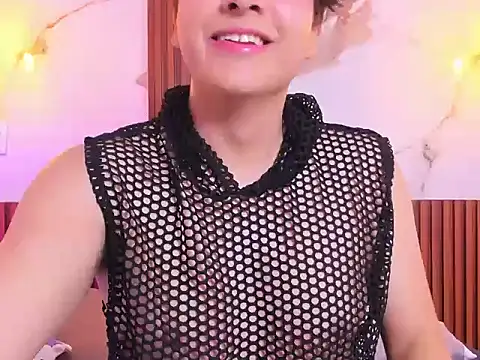 Snapshot of SamLopez1 chatting on November 6, 2025, 3:07 am SamLopez1 online show from November 6, 2025, 3:07 am