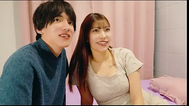 Snapshot of Yuzuha_chan chatting on December 5, 2025, 12:58 pm Yuzuha chan online show from December 5, 2025, 12:58 pm