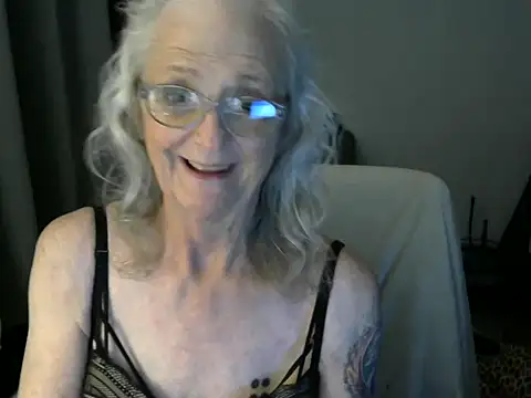 Snapshot of JoleneDelacroix chatting on November 9, 2025, 1:59 am JoleneDelacroix online show from November 9, 2025, 1:59 am