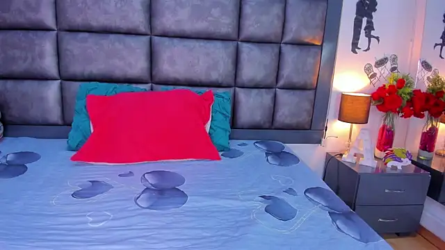 Sasha Picot17 online show from November 24, 2025, 2:22 am