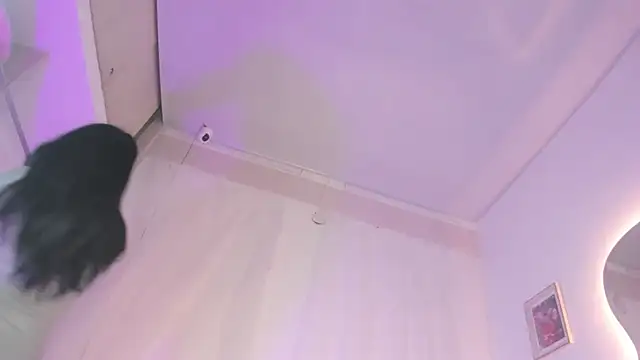 Sweetiee Aurora online show from October 27, 2025, 8:24 pm