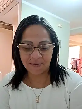 Snapshot of Angie_milf50 chatting on November 10, 2025, 3:33 pm Angie milf50 online show from November 10, 2025, 3:33 pm