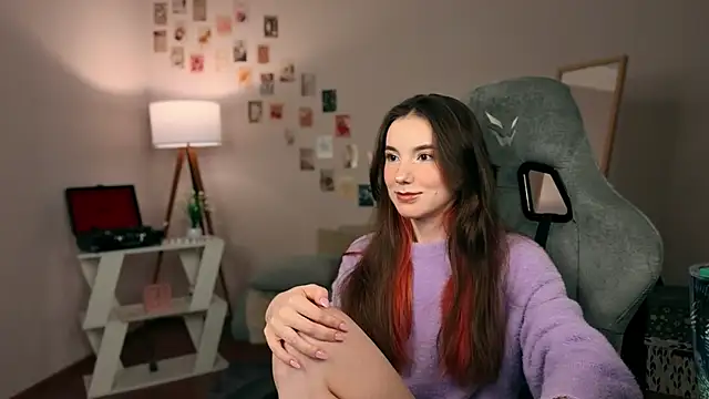 yourfrenchteacher online show from November 30, 2025, 4:49 am