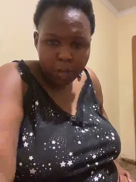 Snapshot of Malulwane chatting on October 27, 2025, 8:46 pm Malulwane online show from October 27, 2025, 8:46 pm