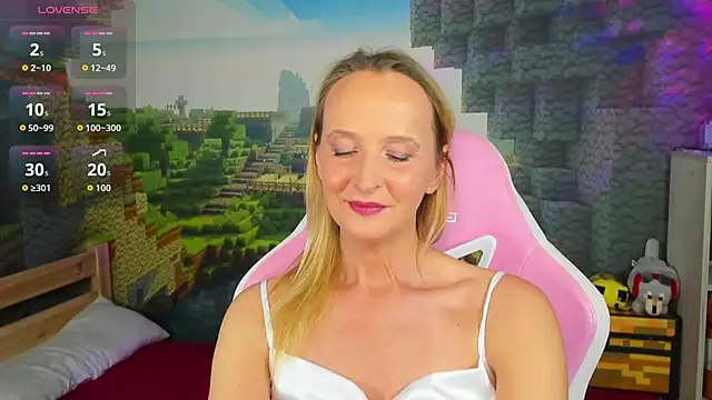 Snapshot of ScarlettPalmer chatting on November 30, 2025, 10:19 am ScarlettPalmer online show from November 30, 2025, 10:19 am