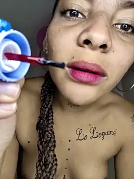 leona sumiza online show from November 29, 2025, 12:19 pm