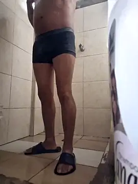 Snapshot of sanz957 chatting on November 19, 2025, 4:01 am sanz957 online show from November 19, 2025, 4:01 am