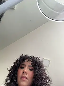 Snapshot of SugarTroubl33 chatting on November 25, 2025, 1:33 pm SugarTroubl33 online show from November 25, 2025, 1:33 pm