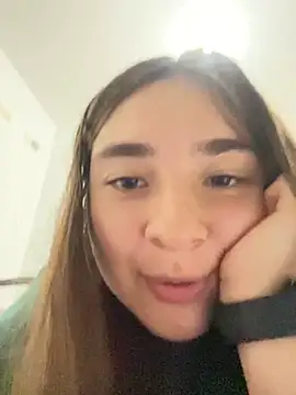 Valentina ro online show from October 28, 2025, 2:26 am