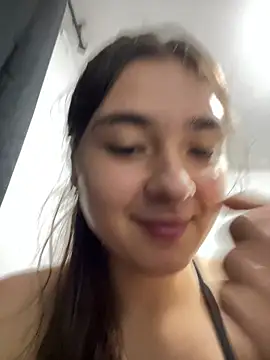 Valentina ro online show from November 22, 2025, 2:21 am