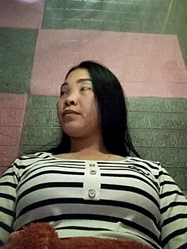 Snapshot of Lovebaby-love chatting on November 12, 2025, 12:05 pm Lovebaby-love online show from November 12, 2025, 12:05 pm