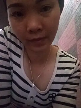 Snapshot of Lovebaby-love chatting on December 3, 2025, 3:03 am Lovebaby-love online show from December 3, 2025, 3:03 am