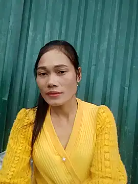 Snapshot of doggy-00 chatting on November 4, 2025, 1:16 am doggy-00 online show from November 4, 2025, 1:16 am