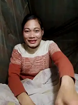 Snapshot of doggy-00 chatting on November 14, 2025, 7:01 pm doggy-00 online show from November 14, 2025, 7:01 pm