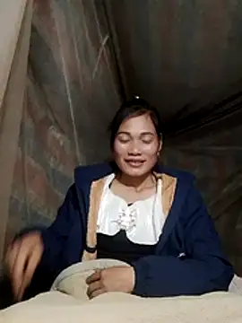 Snapshot of doggy-00 chatting on November 23, 2025, 9:03 pm doggy-00 online show from November 23, 2025, 9:03 pm