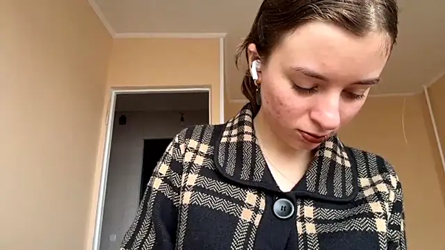 Snapshot of BunkedTempter chatting on November 1, 2025, 7:54 am BunkedTempter online show from November 1, 2025, 7:54 am