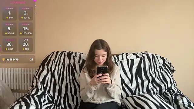 Snapshot of BunkedTempter chatting on November 19, 2025, 7:19 am BunkedTempter online show from November 19, 2025, 7:19 am