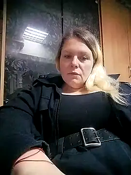 Snapshot of Lana-murr chatting on November 1, 2025, 7:21 am Lana-murr online show from November 1, 2025, 7:21 am