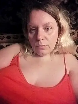 Snapshot of Lana-murr chatting on November 19, 2025, 7:47 pm Lana-murr online show from November 19, 2025, 7:47 pm