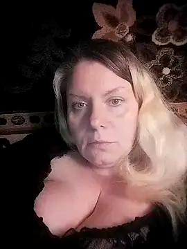 Snapshot of Lana-murr chatting on November 23, 2025, 7:46 pm Lana-murr online show from November 23, 2025, 7:46 pm