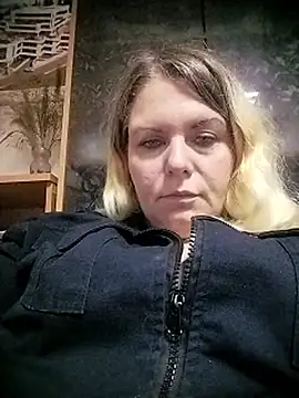 Snapshot of Lana-murr chatting on November 29, 2025, 7:06 pm Lana-murr online show from November 29, 2025, 7:06 pm