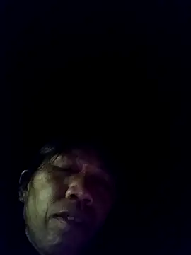 Snapshot of bella-la chatting on November 6, 2025, 1:23 pm bella-la online show from November 6, 2025, 1:23 pm