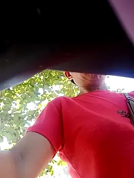 Snapshot of bella-la chatting on November 7, 2025, 6:24 am bella-la online show from November 7, 2025, 6:24 am