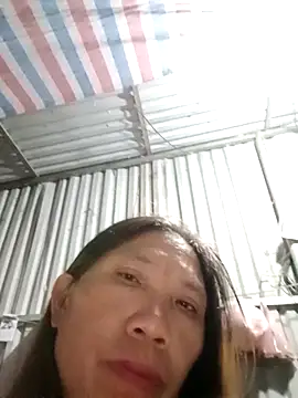 Snapshot of bella-la chatting on November 10, 2025, 11:42 am bella-la online show from November 10, 2025, 11:42 am