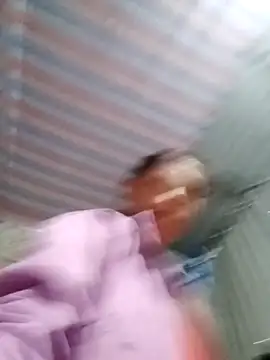 Snapshot of bella-la chatting on November 10, 2025, 11:48 pm bella-la online show from November 10, 2025, 11:48 pm