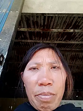 Snapshot of bella-la chatting on December 1, 2025, 5:34 am bella-la online show from December 1, 2025, 5:34 am