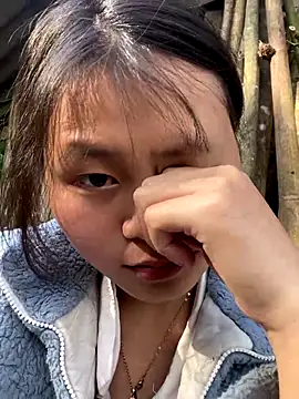 Sophia-123 online show from December 19, 2025, 2:18 am