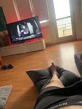 Snapshot of edgarmachtsderbe chatting on October 28, 2025, 8:29 am edgarmachtsderbe online show from October 28, 2025, 8:29 am