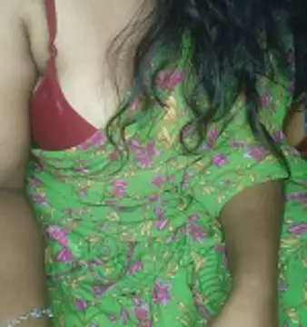 Snapshot of shreyareddy99 chatting on November 9, 2025, 12:14 pm shreyareddy99 online show from November 9, 2025, 12:14 pm