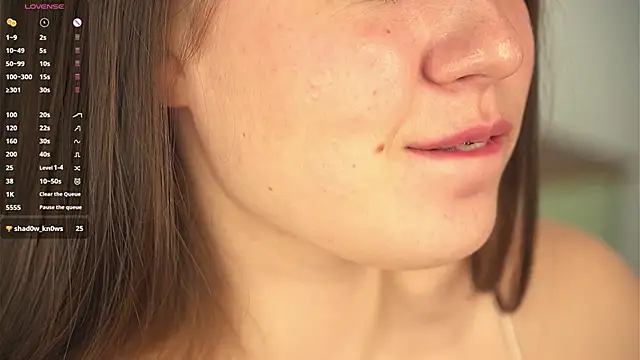 Snapshot of LoreeScialdone chatting on November 19, 2025, 7:14 pm LoreeScialdone online show from November 19, 2025, 7:14 pm