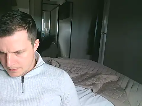 Snapshot of scotsman202513 chatting on November 4, 2025, 9:41 am scotsman202513 online show from November 4, 2025, 9:41 am