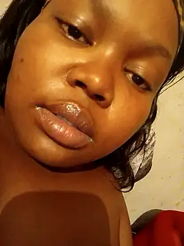 Snapshot of 3bigcuteness chatting on November 9, 2025, 10:52 pm 3bigcuteness online show from November 9, 2025, 10:52 pm