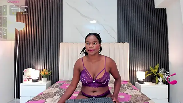 Katrina London online show from November 26, 2025, 8:10 pm